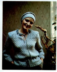 488667 Advertising FASHION 1983 Knitting pattern Blouse Girl Poster Old postcard