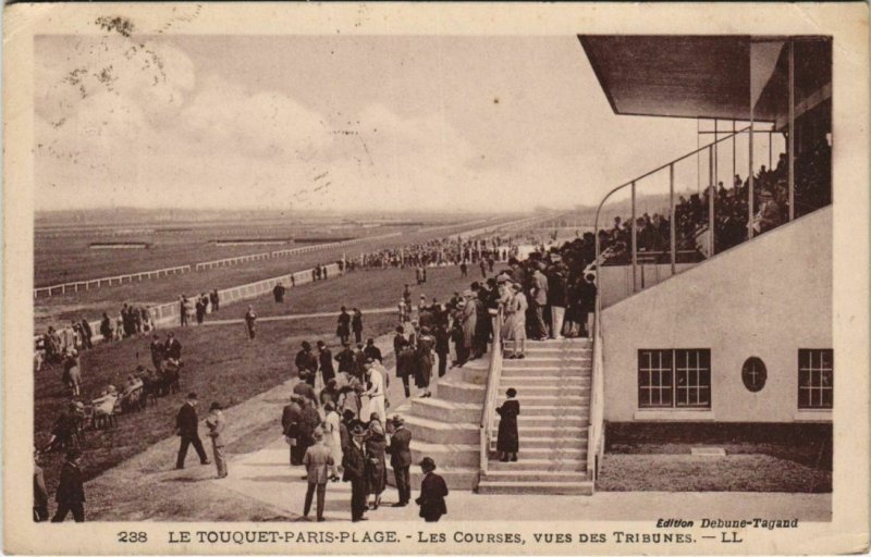 CPA LE TOUQUET-PARIS-PLAGE Les Courses vues des Tribunes (979649)