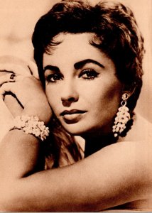 Entertainers Elizabeth Taylor