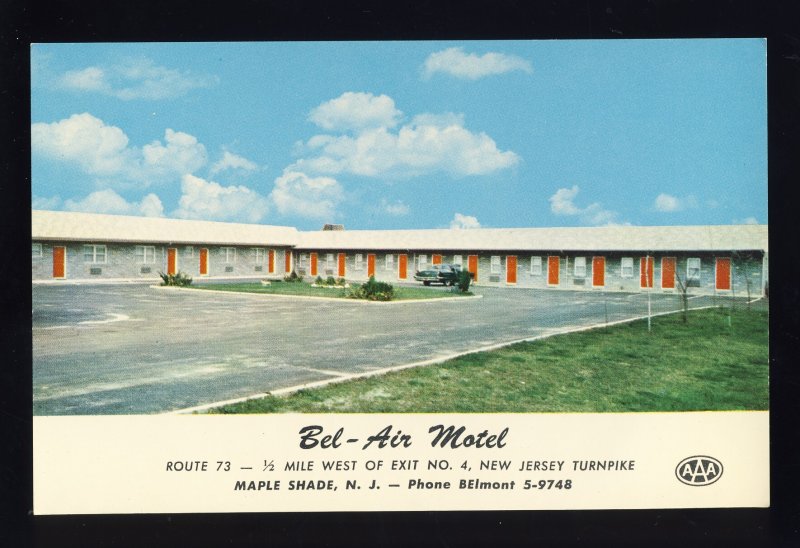 Maple Shade, New Jersey/NJ Postcard, The Bel-Air Motel, Classic 1960's View