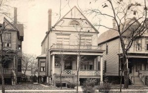 RPPC 7125 UNION AVENUE CHICAGO ILLINOIS BRAUTIGAM HOUSE REAL PHOTO POSTCARD 1940