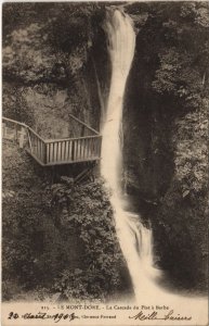 CPA Le MONT-DORE-La Cascade du Plat a Barbe (46477)