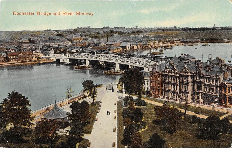 uk19166 rochester bridge and river medway uk