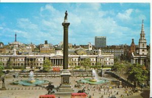 London Postcard - Trafalgar Square - Ref 8994A