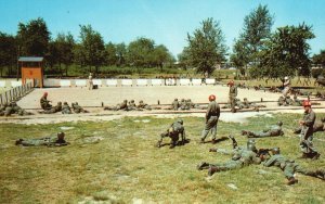 Vintage Postcard Training Court Machine Guns & Other Weapons Fort Dix New Jersey