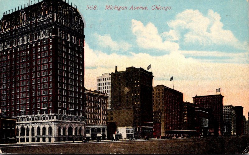 Illinois Chicago View Along Michigan Avenue