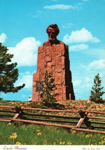 Postcard Lincoln Monument At The Top Of Sherman Hill Cheyenne & Laramie Wyoming