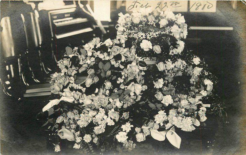 Butler 1910 Ulyssess Nebraska Mrs White Memorial Flowers RPPC Real photo 2226 