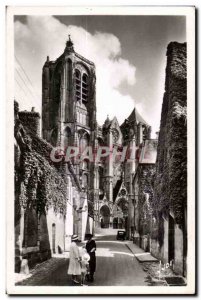 Old Postcard Bourges (Cher) The Cathedral seen from the street Yellow Door