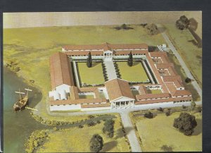 Sussex Postcard - Fishbourne Roman Palace - Model of Palace   RR7047