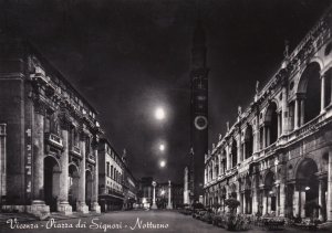 Italy Vicenza Piazza dei Sipuori At Night