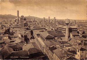 BT2512 Panorama Bologna        Italy