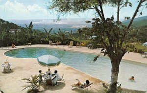 Kingston, Jamaica  CASA MONTE HOTEL Pool~Patio View  ROADSIDE Vintage Postcard