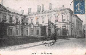 BF10479 la prefecture niort france        France