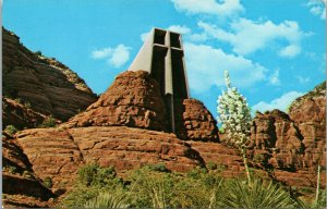 Vtg Chapel of the Holy Cross Sedona Arizona AZ Unused Chrome Postcard