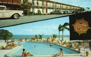 Vintage Postcard 1959 Doctor's Motel Sunshine Skyway St. Petersburg Florida FL