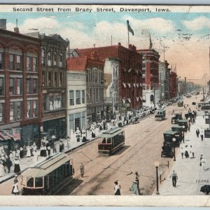 c1920s Davenport, IA Second St from Brady Street Streetcar Crowded Postcard A196