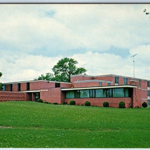 c1970s Oskaloosa, IA Watson Hall Class William Penn College Campus Bldg PC A236