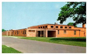Postcard SCHOOL SCENE Dover Delaware DE AQ2305