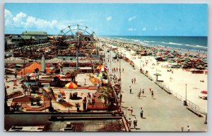 Daytona Beach Florida Boardwalk~Miniature Golf Course~Rides~1950s Postcard