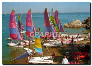 Modern Postcard Pouliguen Loire Atlantique France Arrival Sailing Catamaran