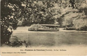 CPA FONTAINE-DE-VAUCLUSE Le Lac - Le Bateau (1086887)