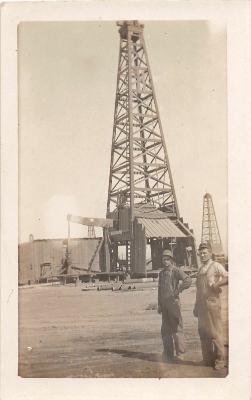 G49/ Interesting RPPC Postcard c10 Oil Well Derrick Overalls Occupational 5