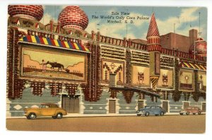 SD - Mitchell. World's Only Corn Palace, Side View 1948