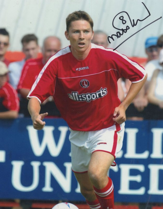 Matt Holland Charlton Athletic FC Giant 10x8 Hand Signed Photo