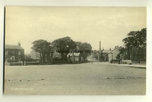 tp6447 - Freckleton Village , Lancashire - postcard