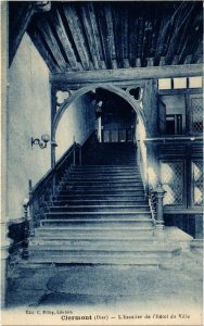 CPA Clermont- Escalier de l'Hotel de Ville FRANCE (1020606)