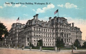 VINTAGE POSTCARD STREET SCENE STATE WAR AND NAVY BUILDING WASHINGTON D.C c. 1910