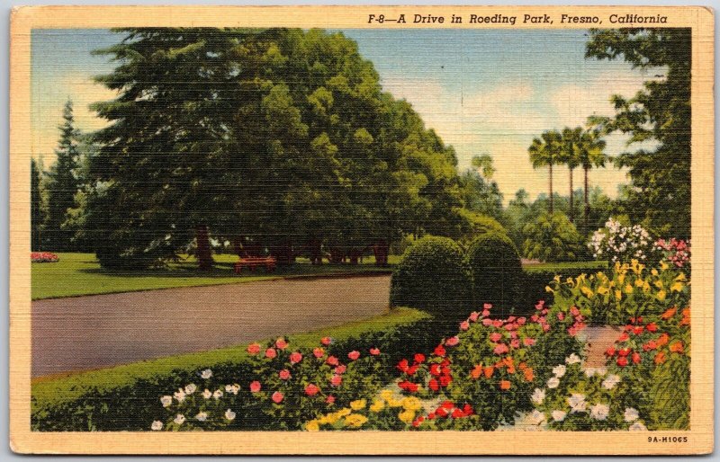 1942 Fresno CA-California, A Drive In Roeding Park, Flowers & Trees, Postcard