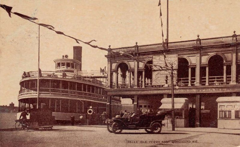 Detroit Michigan Belle Isle Ferry At Dock Woodward Ave Postcard AA65501 