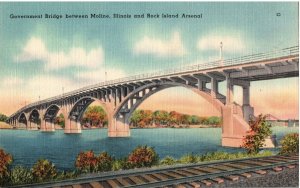 VINTAGE POSTCARD GOVERNMENT BRIDGE BETWEEN MOLINE ILLINOIS & ROCK ISLAND ARSENAL