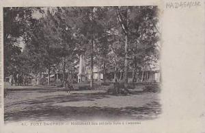 Madagascar Fort Dauphin Monument Des Soldats Tues a L'Ennemi