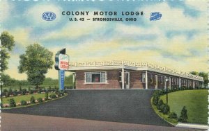 Colony Motor Lodge Strongsville Ohio Teich linen Postcard roadside 20-5586