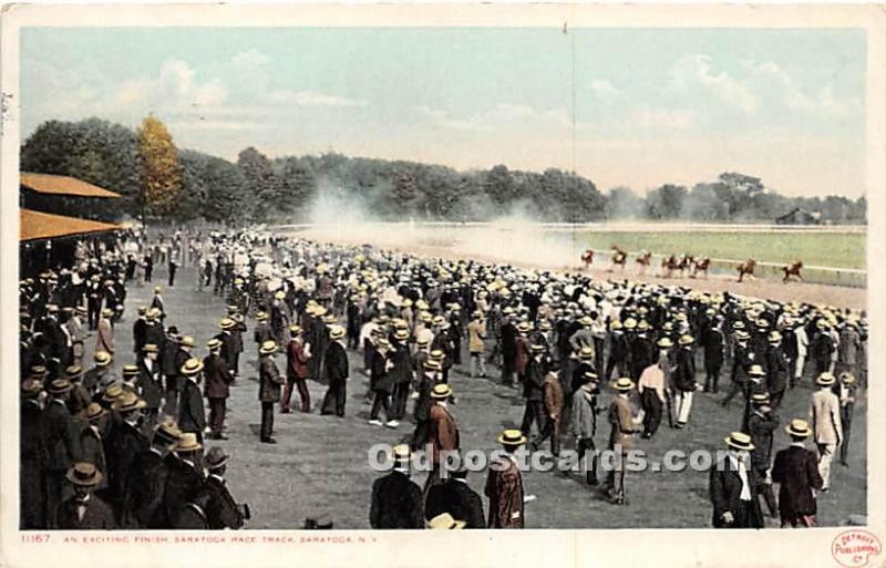 An exciting finish, Saratoga Race Track Saratoga Springs, NY, USA Horse Racin...