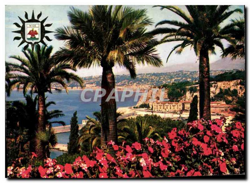 Postcard Modern Nice Cote d'Azur French Riviera genearle view of the Bay of A...