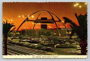 Classic Cars Los Angeles International Airport California 4x6 VTG Postcard 1605