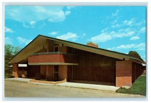 c1950s Johnson Living Center, Rockford College, Rockford Illinois IL Postcard