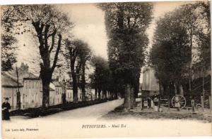 CPA PITHIVIERS - Mail Est (271678)