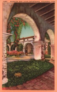 Vintage Postcard 1930's Mission San Juan Capistrano Arched Corridors Patio CA