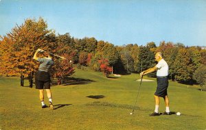 LP45 Grossinger  New York Postcard Golf Course  Golfing 