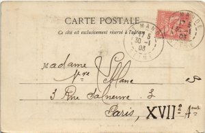 CPA ISSOIRE Paysans Dansant la Bourree (1254662)