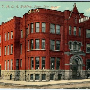 c1910s Sioux City, IA YMCA Building Red Brick Building Postcard Horse Wagon A177