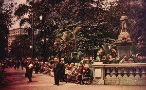 Vintage Postcard Pershing Square Picturesque Oasis Los Angeles California CA