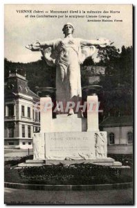 Vienna - high Monument to the Memory of the Dead - Old Postcard