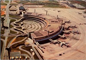 Continental Postcard Galeão International Airport Rio de Janeiro Brasil CON8