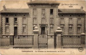 CPA YSSINGEAUX - La Caserne de Gendarmerie rue de LYON (658080) 